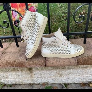 Christian Louboutin spiked 9.5